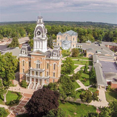 hillsdale college